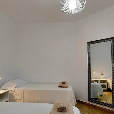 Apartamento Minutes From Airport - 1 Vecindario (Gran Canaria)